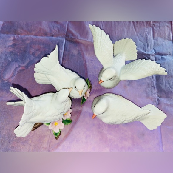 🕊️Vintage Homco White🕊️in EUC 2 Single Birds + 2 More on a Stump w/3 🌸 & 4 🍃 - Picture 12 of 16